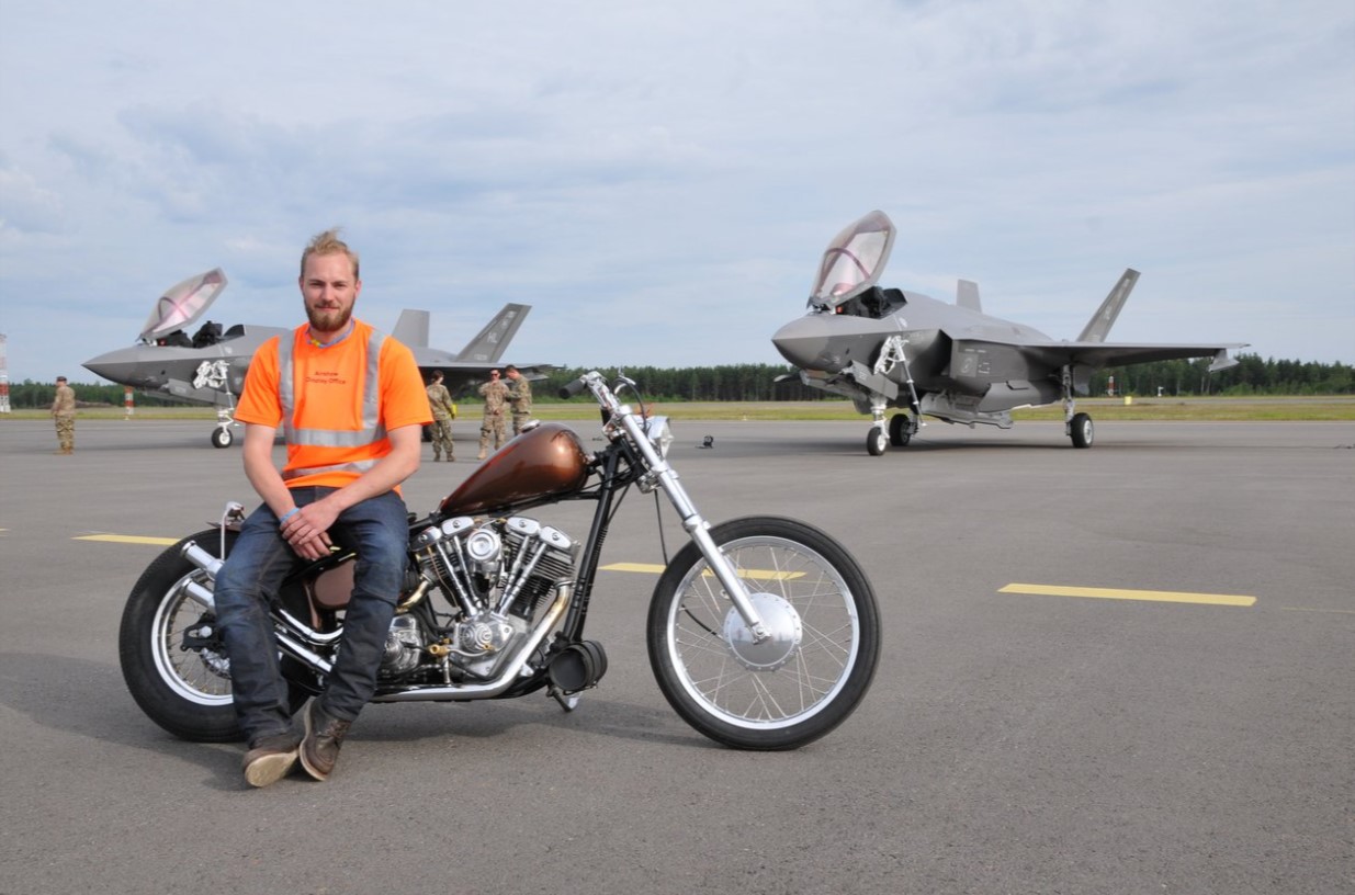 Jori, his Harley and some fancy fighters....